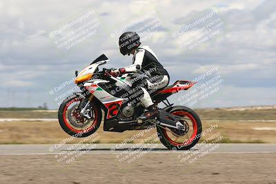 media/Apr-26-2024-TrackDaz (Fri) [[c4b677d280]]/B Group/120pm (Wheelie Bump)/